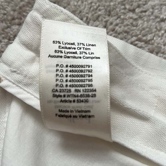 Aritzia Wilfred Shorts - Picture 4 of 5